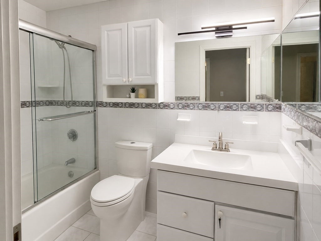 237 North Main Street #10, Andover, MA Photo #14