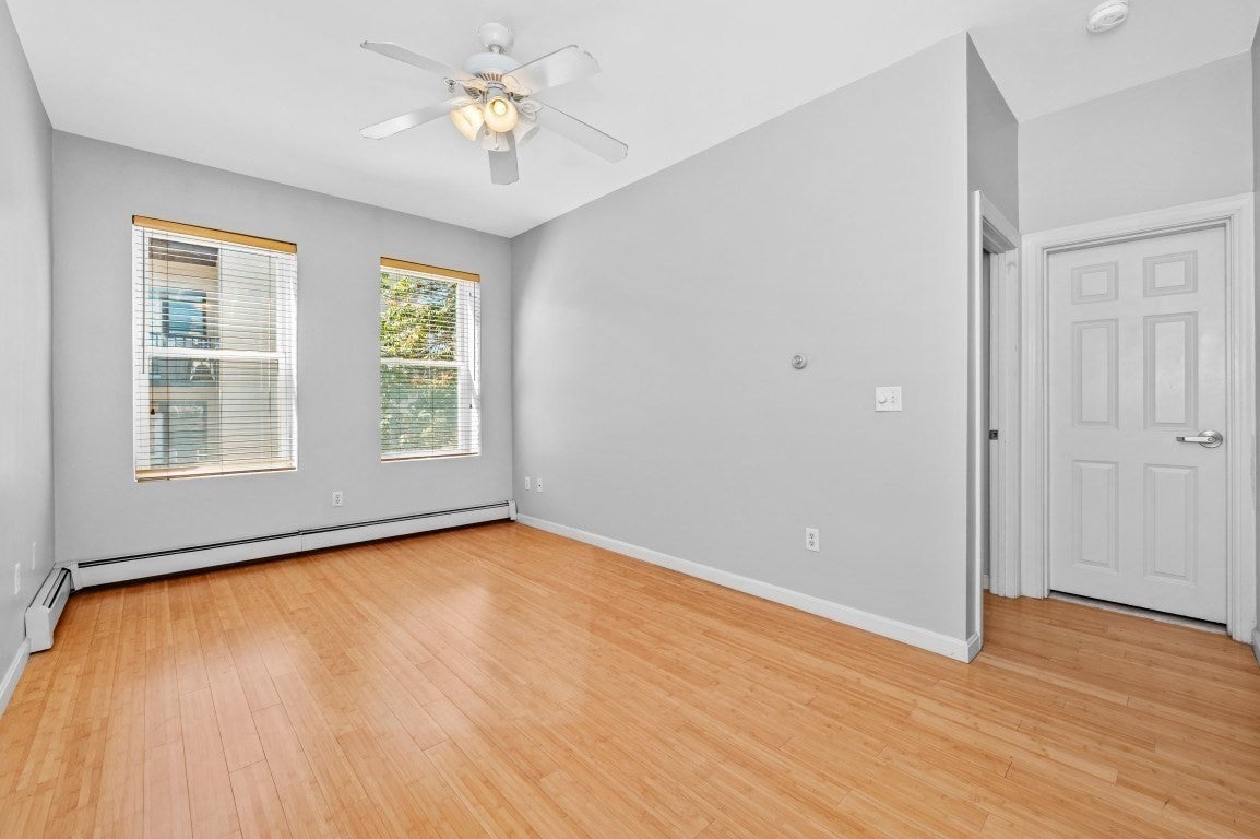 330 Summit Ave 305