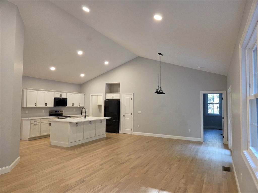 149 Bragg, Westminster, MA Photo #2