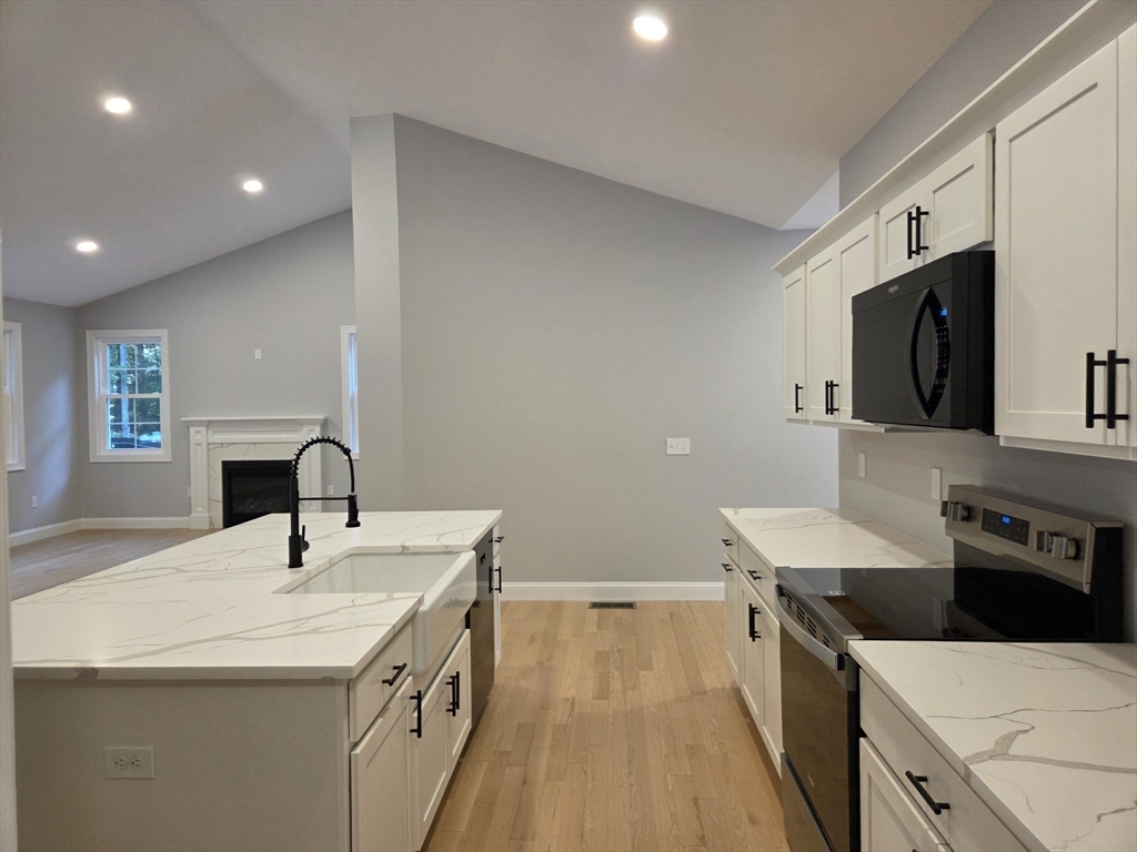 149 Bragg, Westminster, MA Photo #4