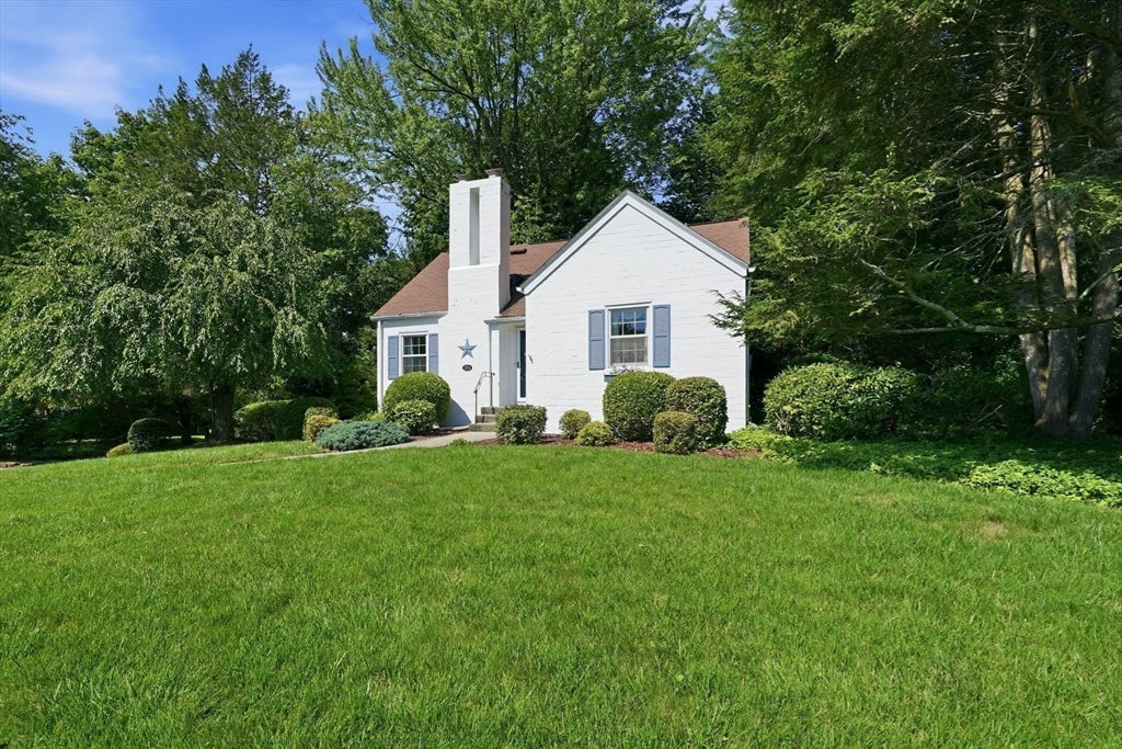 1374 Plumtree Rd, Springfield, MA, 1374 Plumtree Rd, Springfield, MA Photo #34