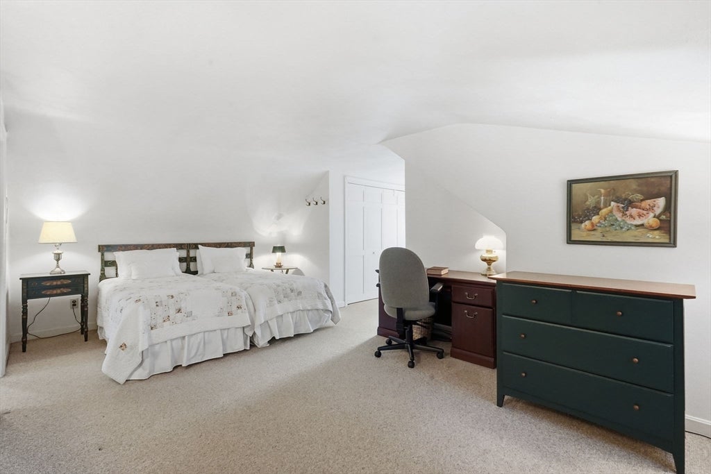 1374 Plumtree Rd, Springfield, MA, 1374 Plumtree Rd, Springfield, MA Photo #21