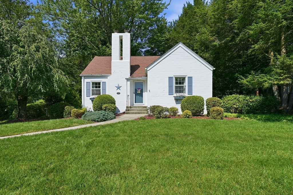 Photo: 1374 Plumtree Rd, Springfield, MA