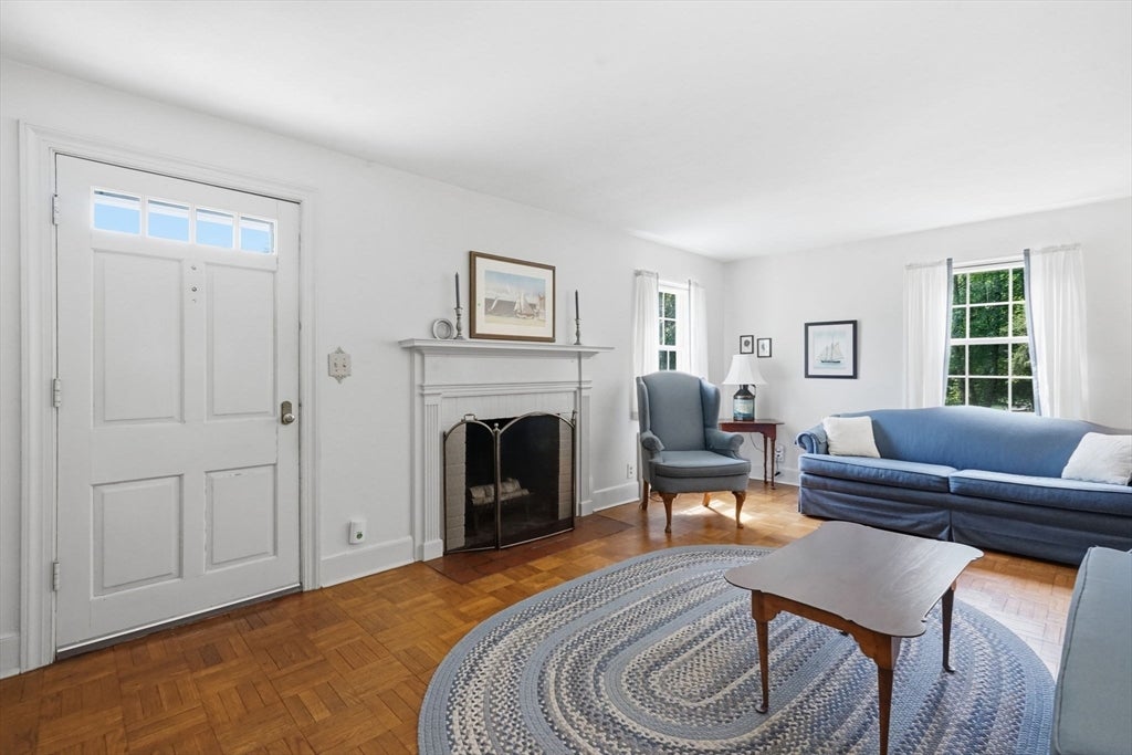 1374 Plumtree Rd, Springfield, MA, 1374 Plumtree Rd, Springfield, MA Photo #5