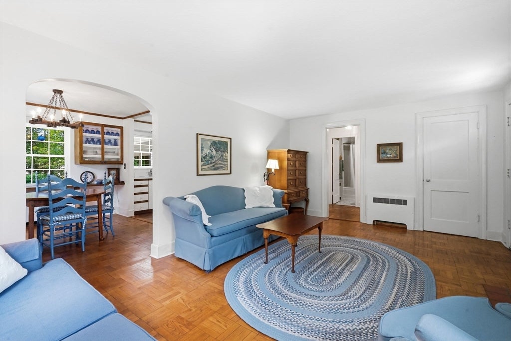 1374 Plumtree Rd, Springfield, MA, 1374 Plumtree Rd, Springfield, MA Photo #6