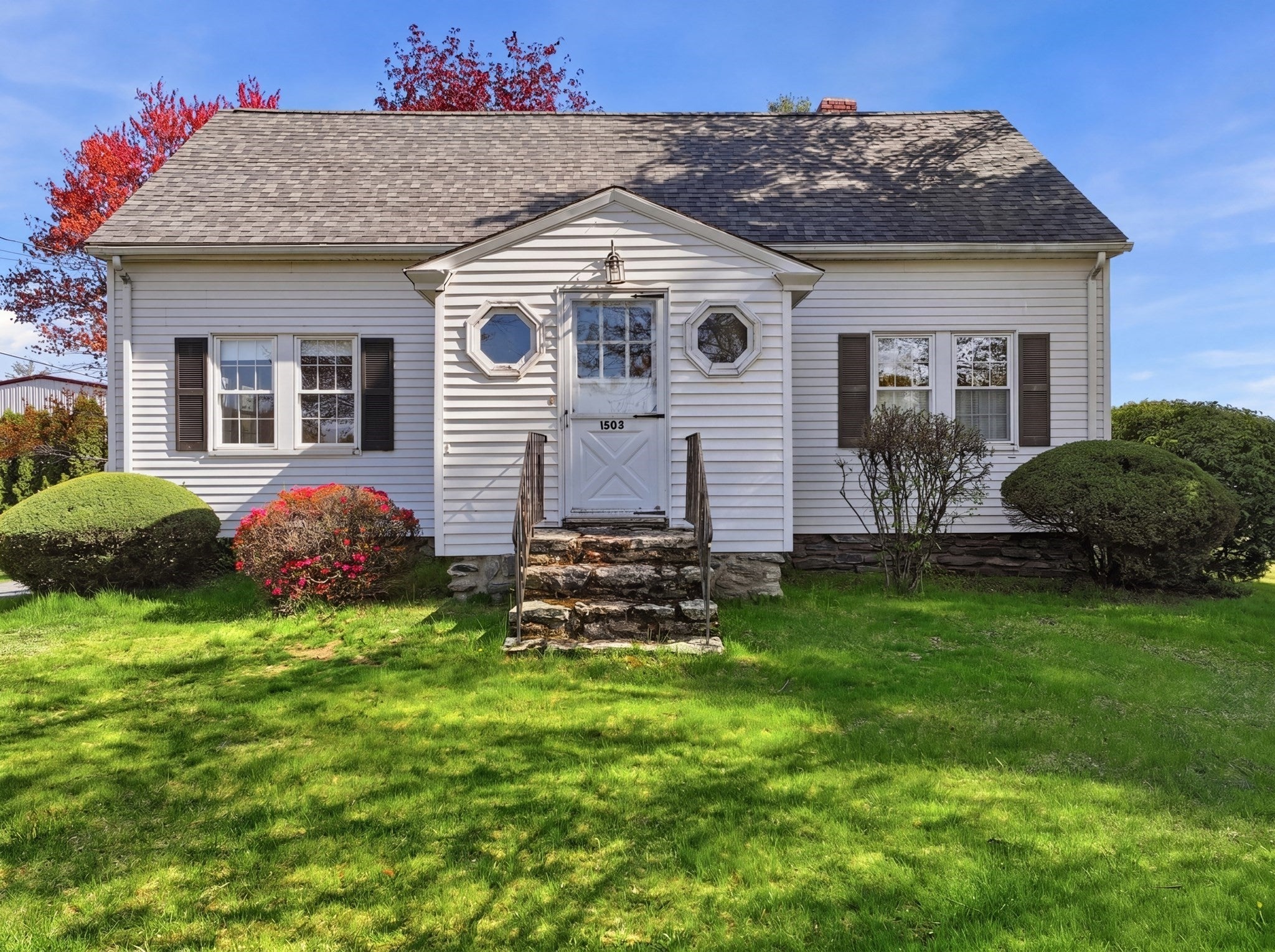 1503 Grafton Rd, Millbury MA 01527