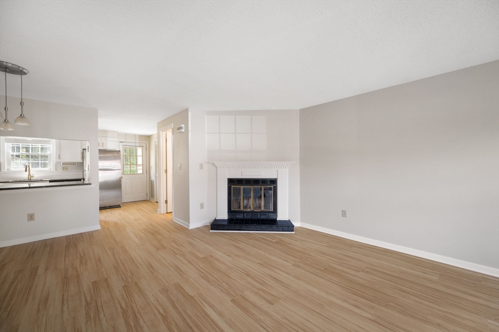 728 Auburn St #D4, Whitman, MA Photo #10