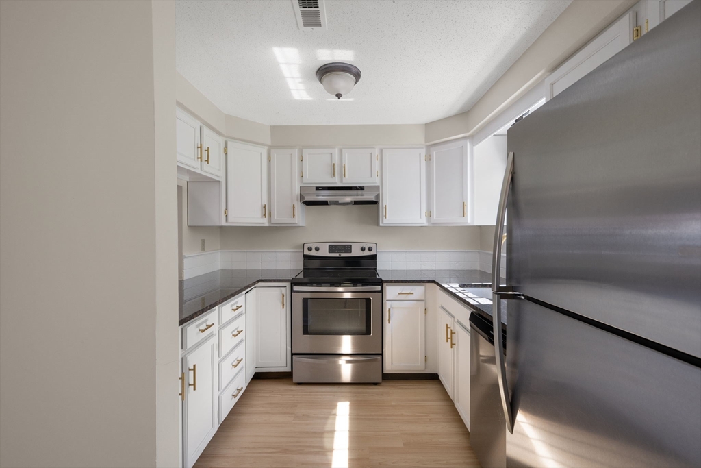 728 Auburn St #D4, Whitman, MA Photo #14