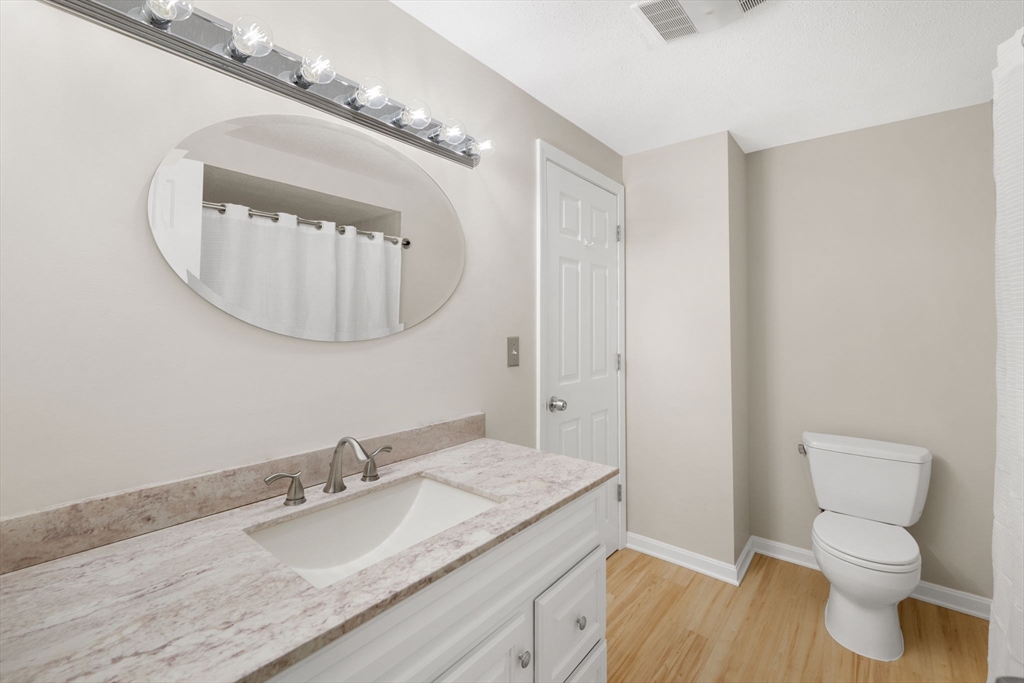 728 Auburn St #D4, Whitman, MA Photo #18