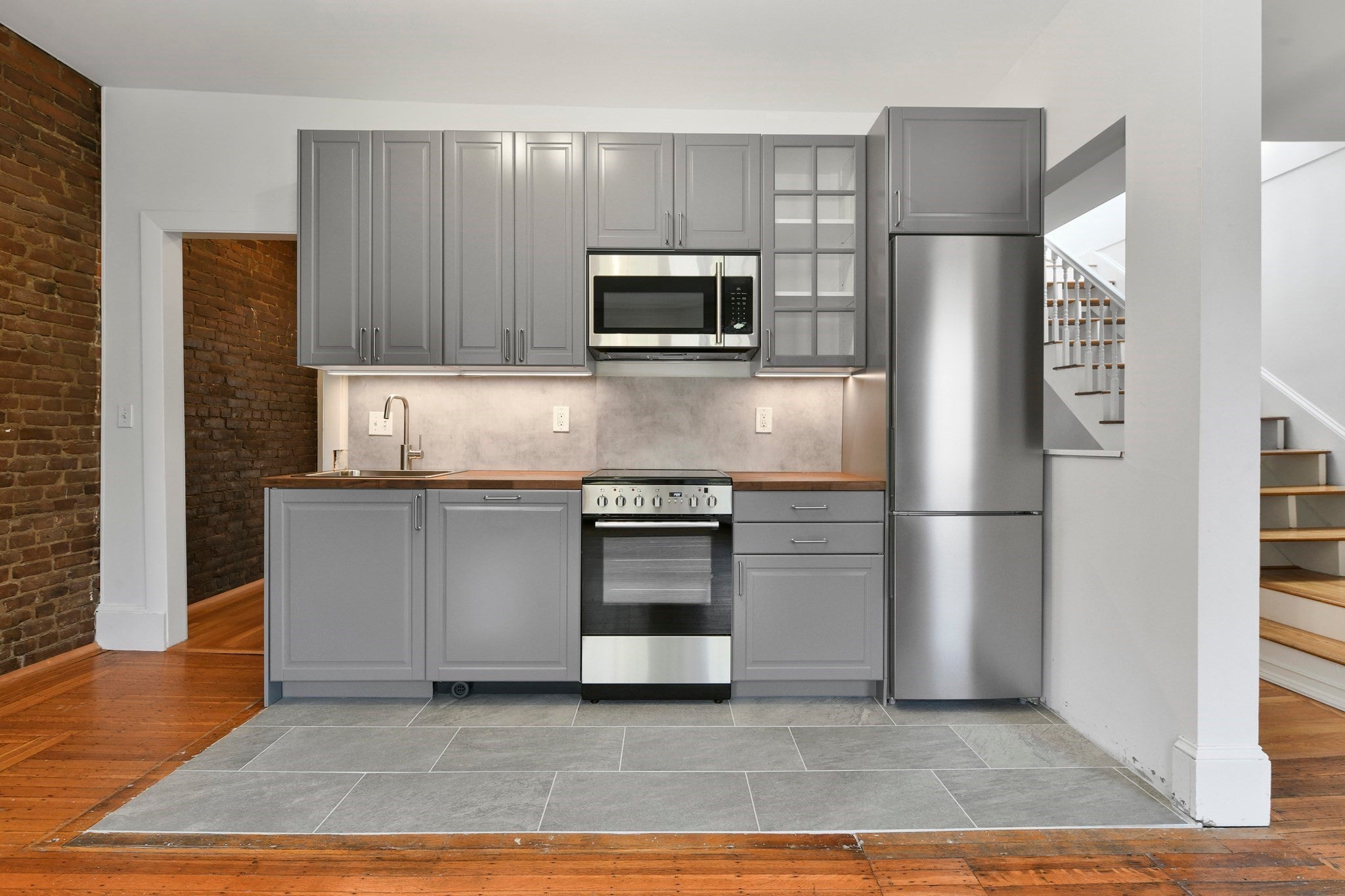 Click for 432 Marlborough ST #PH, Boston, MA slideshow Click for 432 Marlborough ST #PH, Boston, MA slideshow