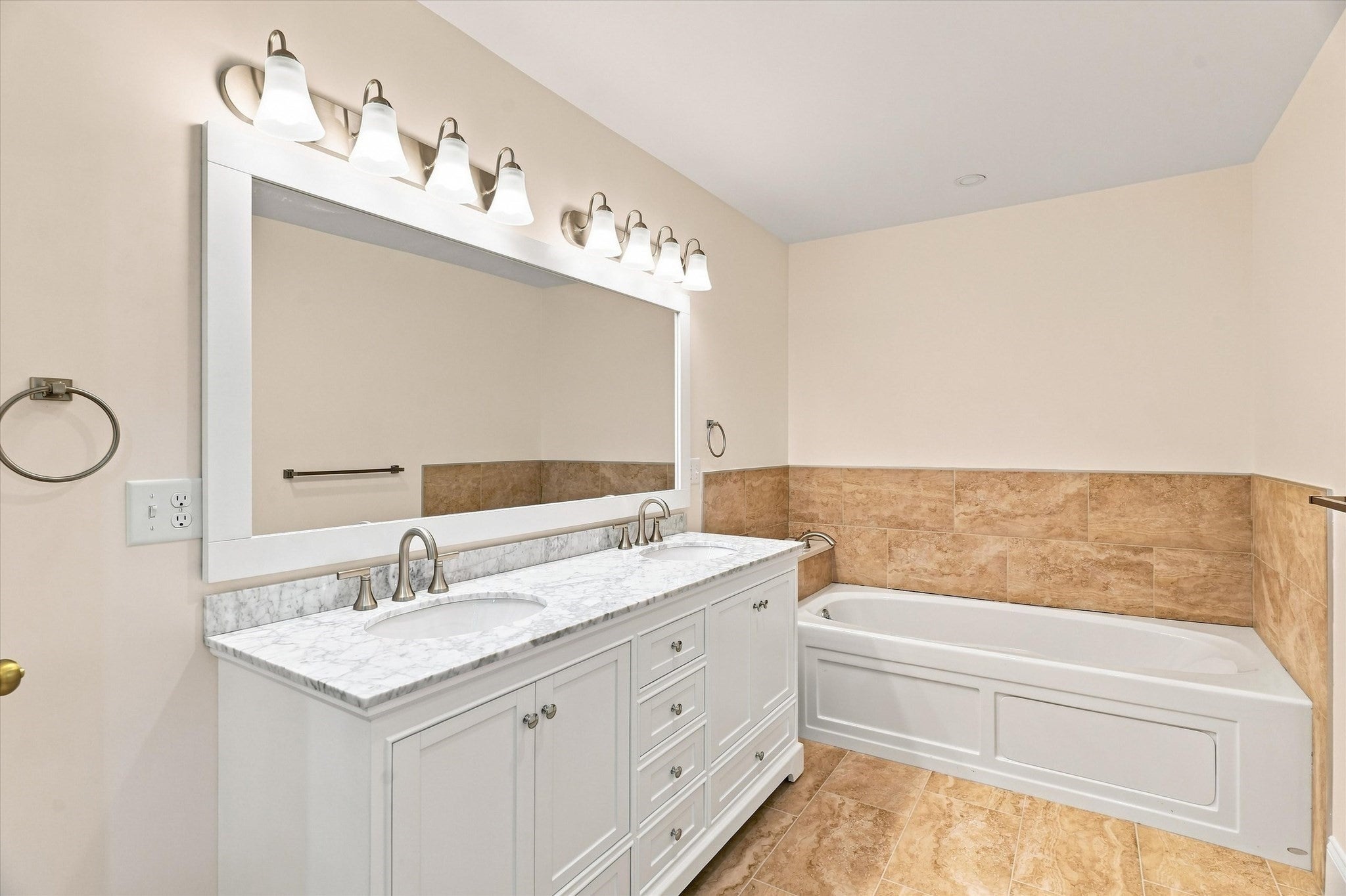 97 Melendy Ave #97, Watertown, MA, 97 Melendy Ave #97, Watertown, MA Photo #18