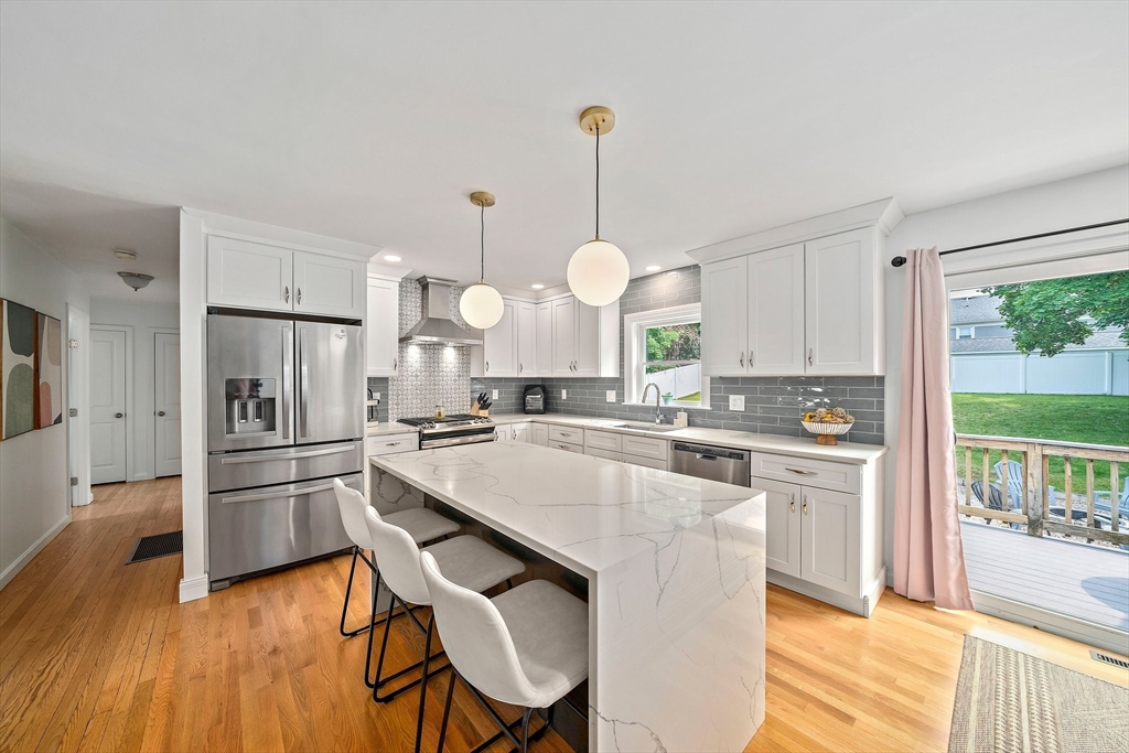 16 Chandler Dr