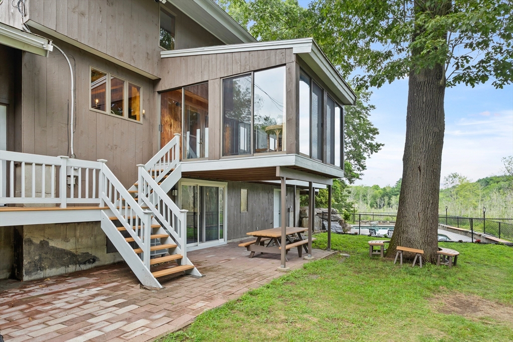 292 Berlin Rd