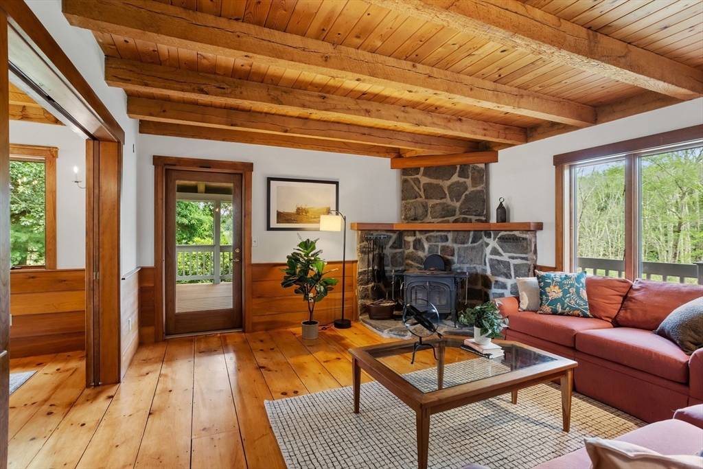 292 Berlin Rd