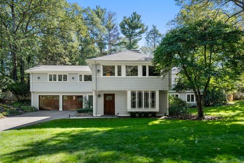 60 Rolling Ln Weston MA 02493