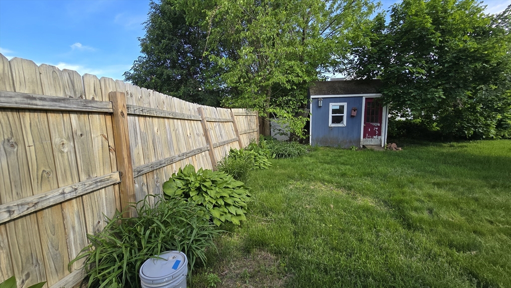 10 Arbutus Road