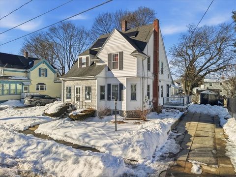 185 Dover St Brockton MA 02301