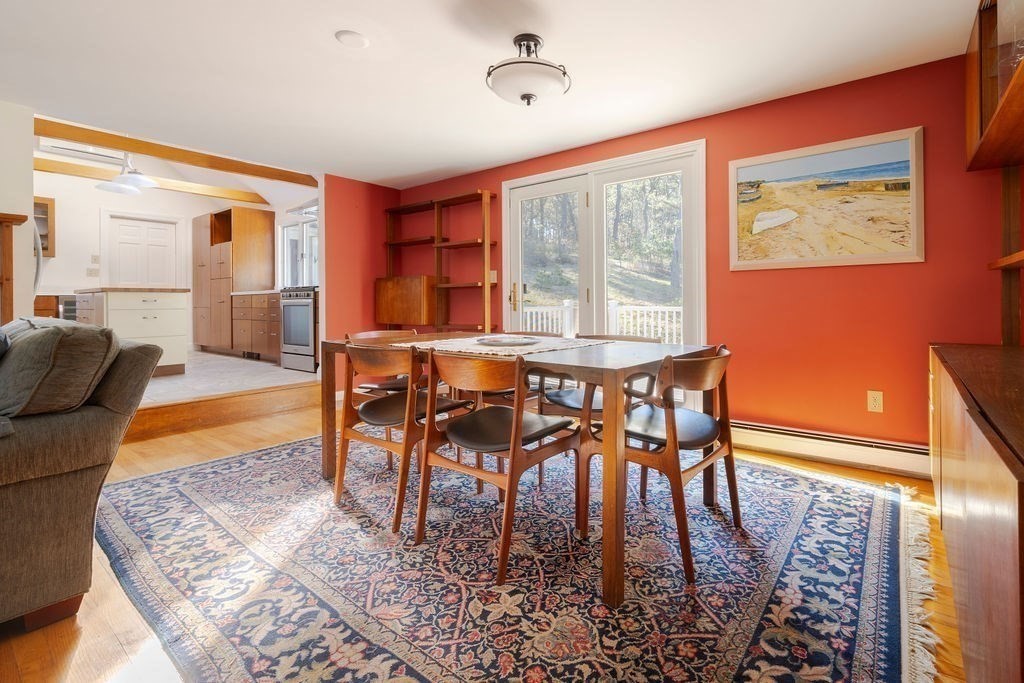 110 Wellfleet Woods Ln