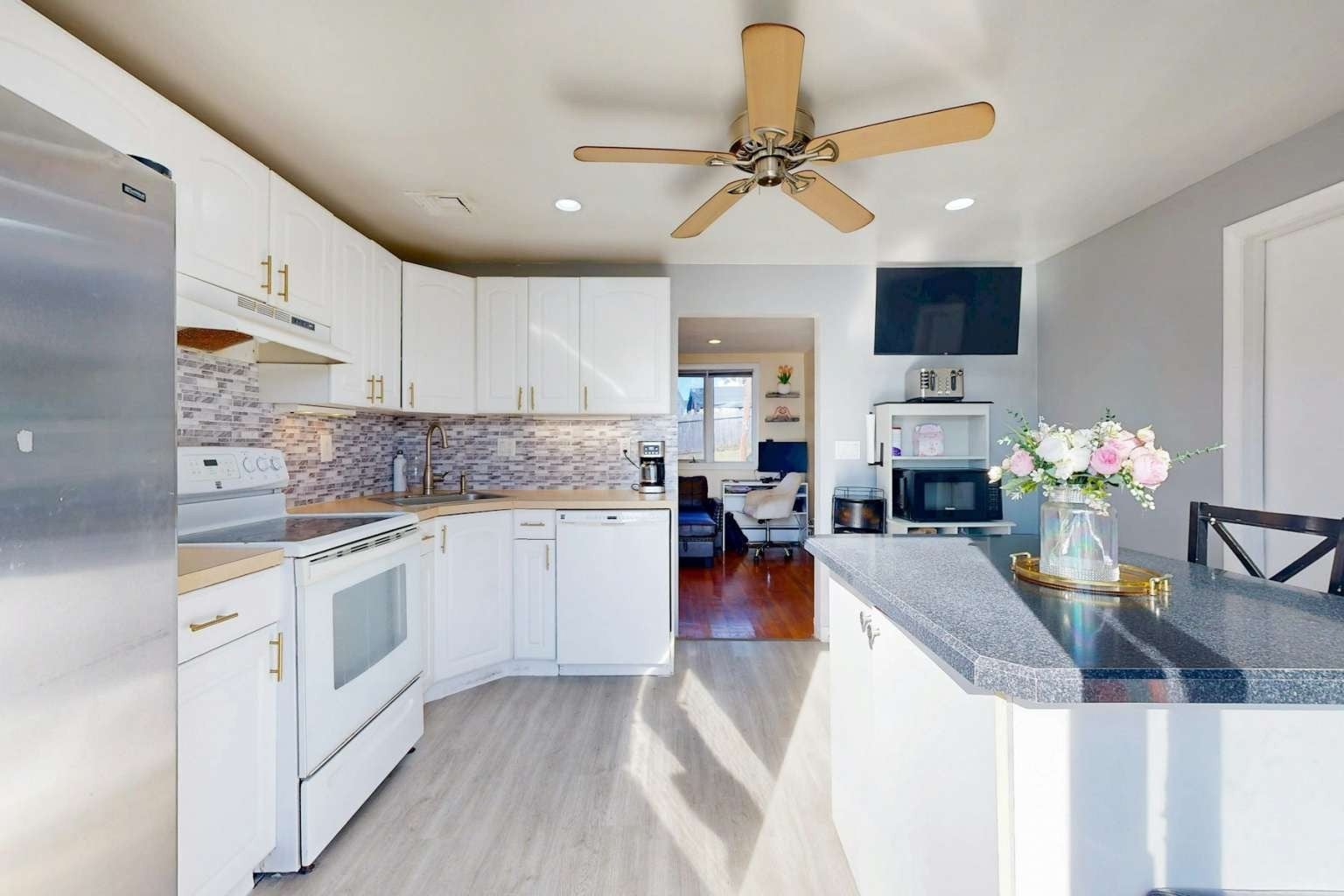 292 Rumney Rd, Revere, MA, 292 Rumney Rd, Revere, MA Photo #6