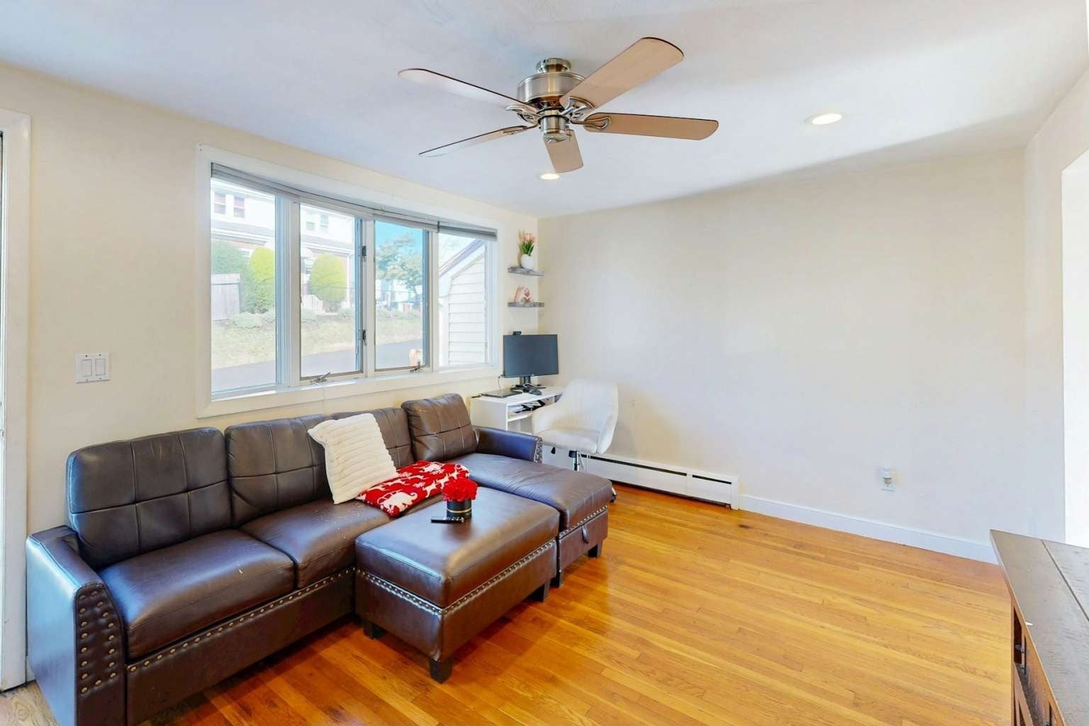 292 Rumney Rd.