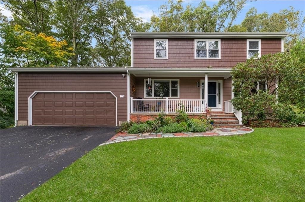 Photo of 172 Broad Rock Rd, South Kingstown, RI