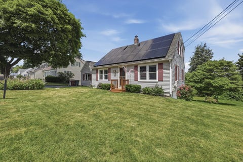 Photo of 9 Thayer Avenue, Auburn, MA 01501 (MLS # 73538192)
