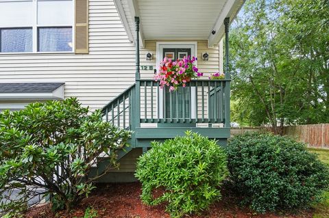 12 West Avenue B Webster MA 01570