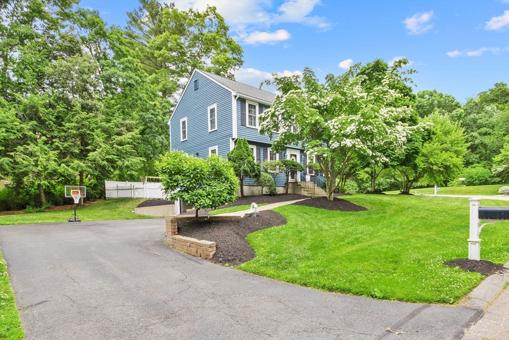 1 Castle Rd