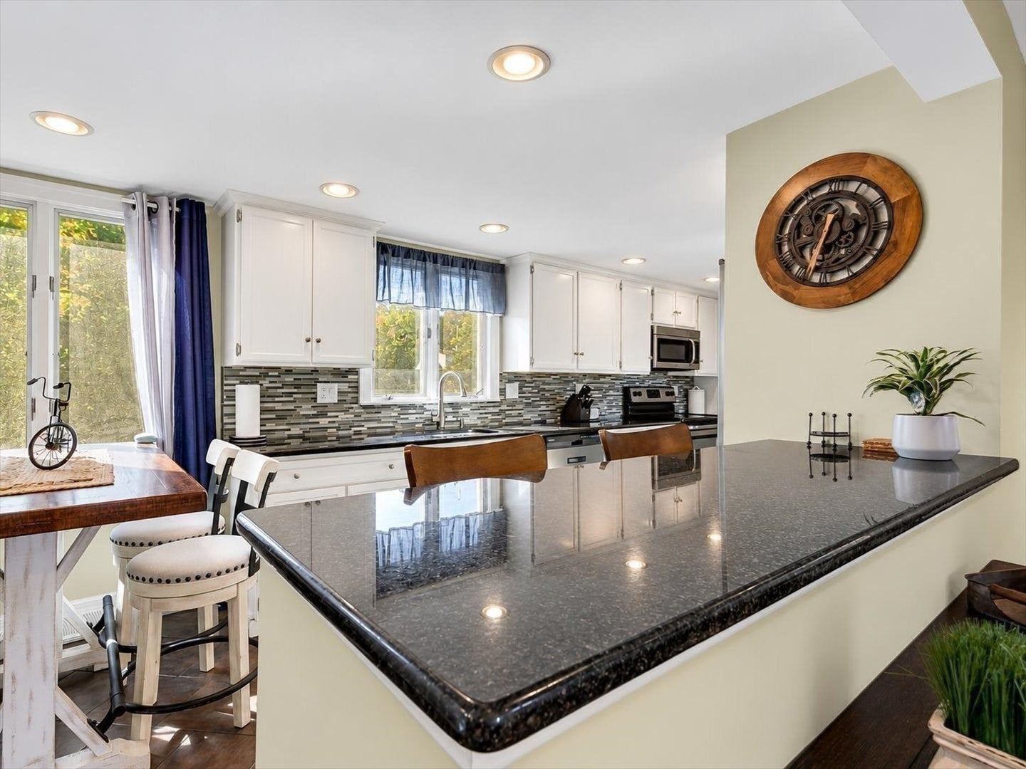 17 Hood Road, Danvers, MA, 17 Hood Road, Danvers, MA Photo #10