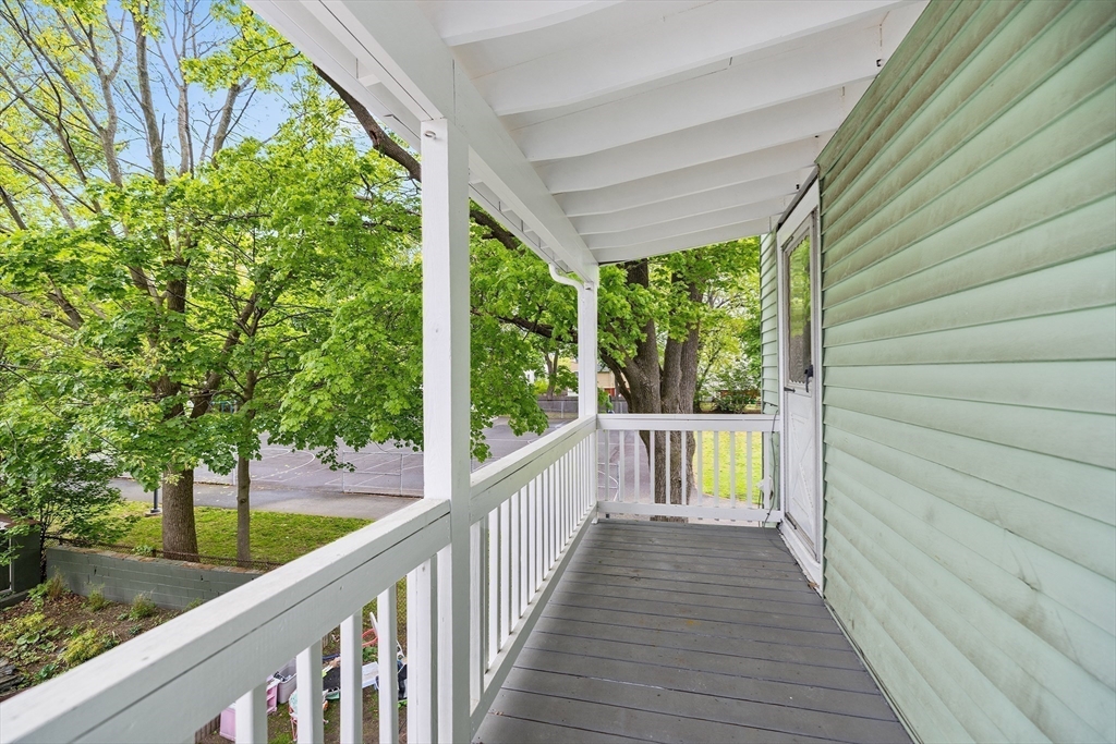 38 Pembroke St, Medford, MA Photo #32