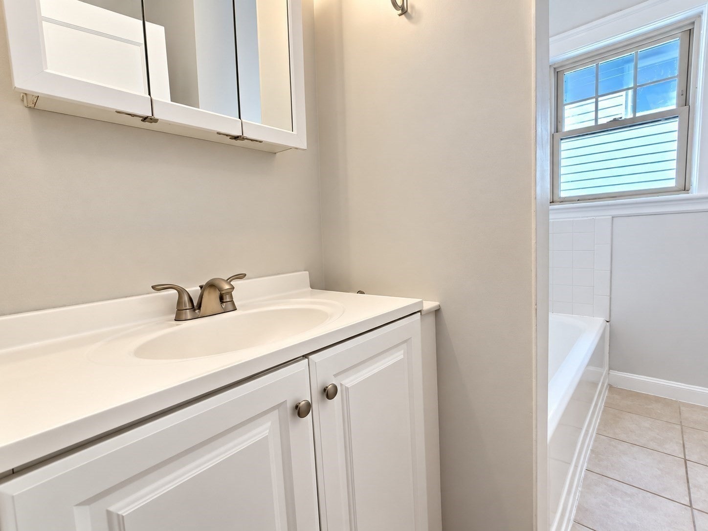 14 Harding Ave, Everett, MA Photo #20