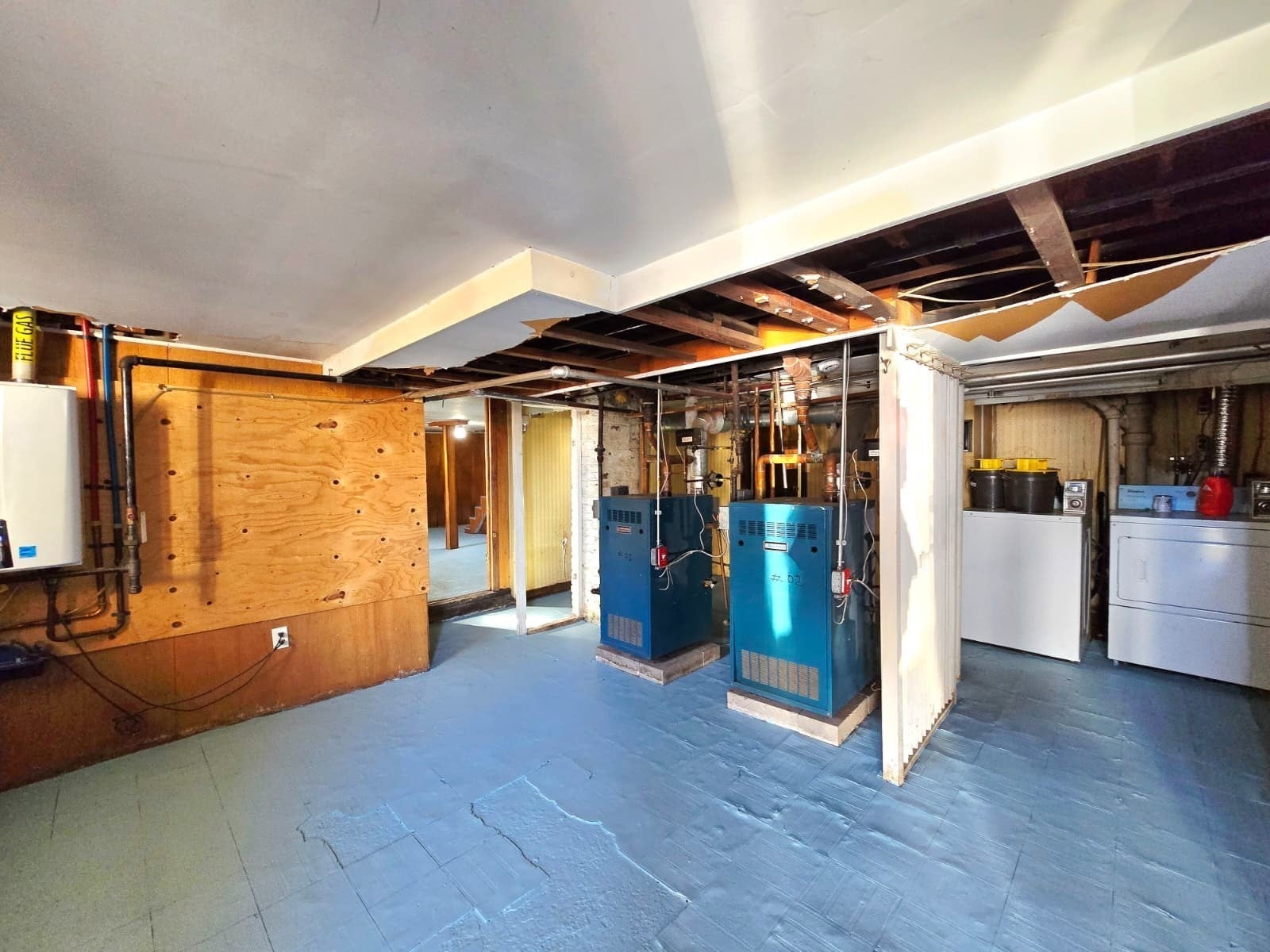 14 Harding Ave, Everett, MA Photo #35