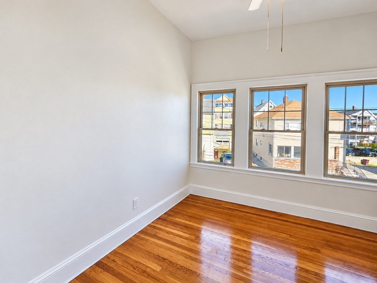 14 Harding Ave, Everett, MA Photo #14