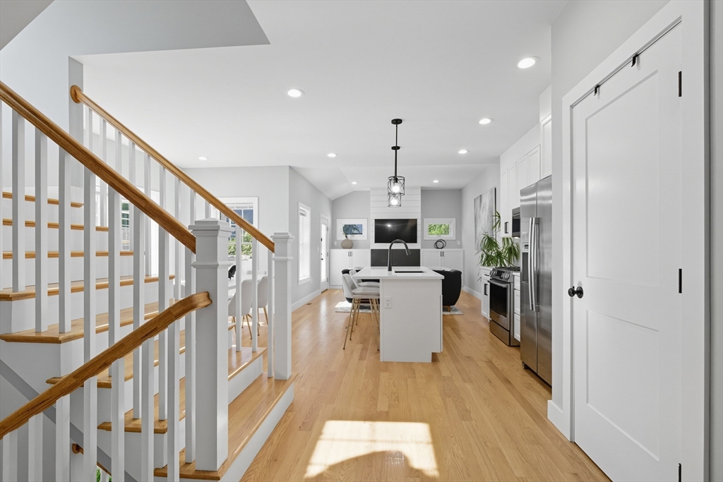 189 Linwood Avenue #1, Newton, MA Photo #10
