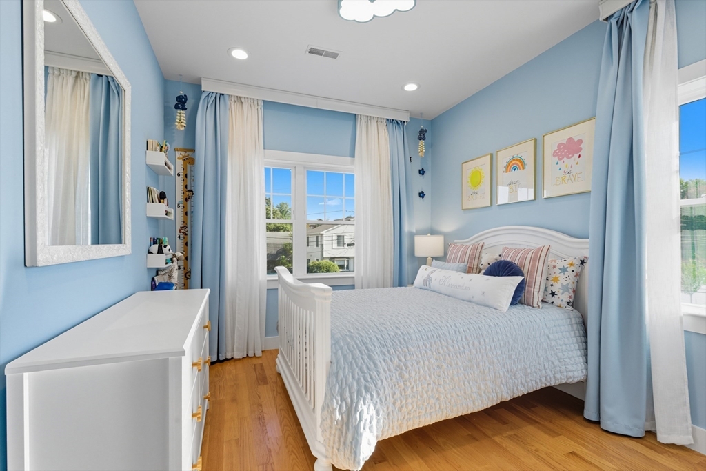 189 Linwood Avenue #1, Newton, MA Photo #24