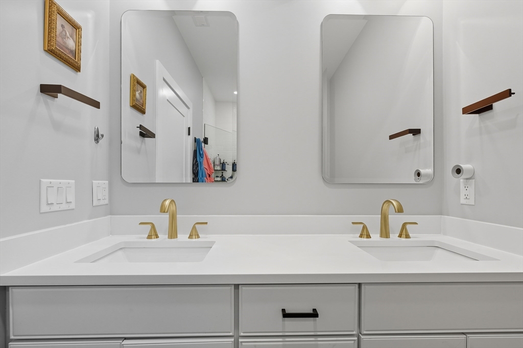 189 Linwood Avenue #1, Newton, MA Photo #31