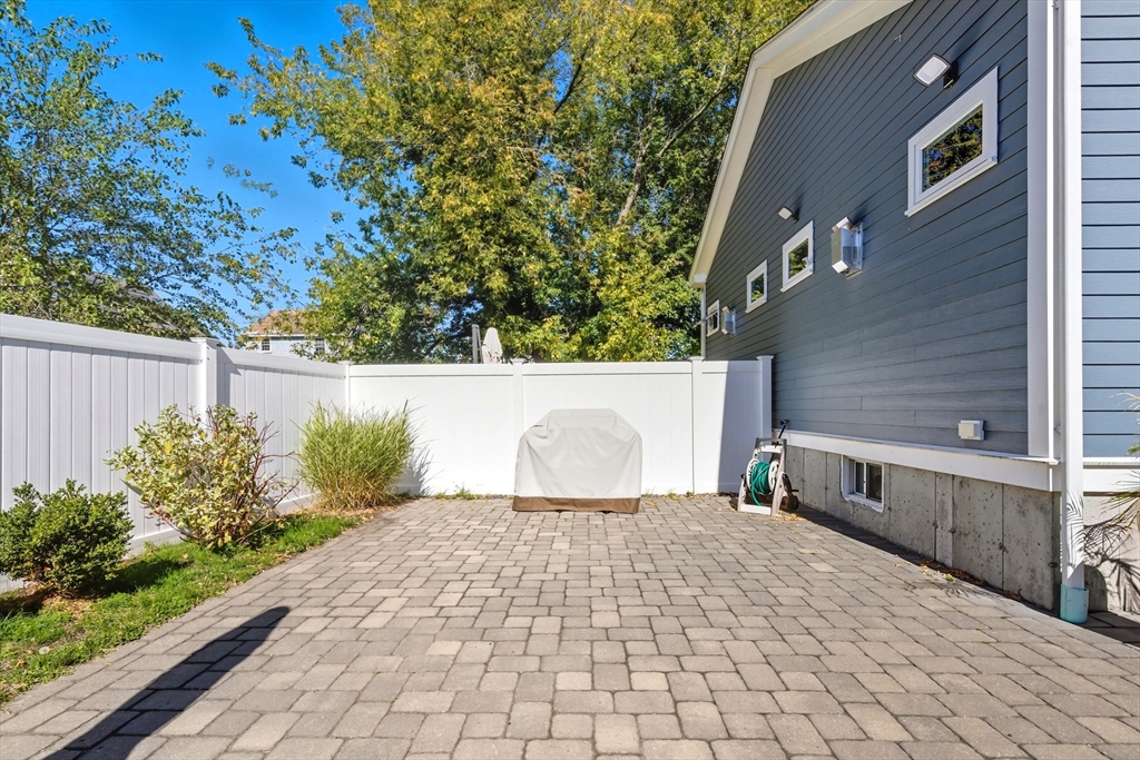 189 Linwood Avenue #1, Newton, MA Photo #39