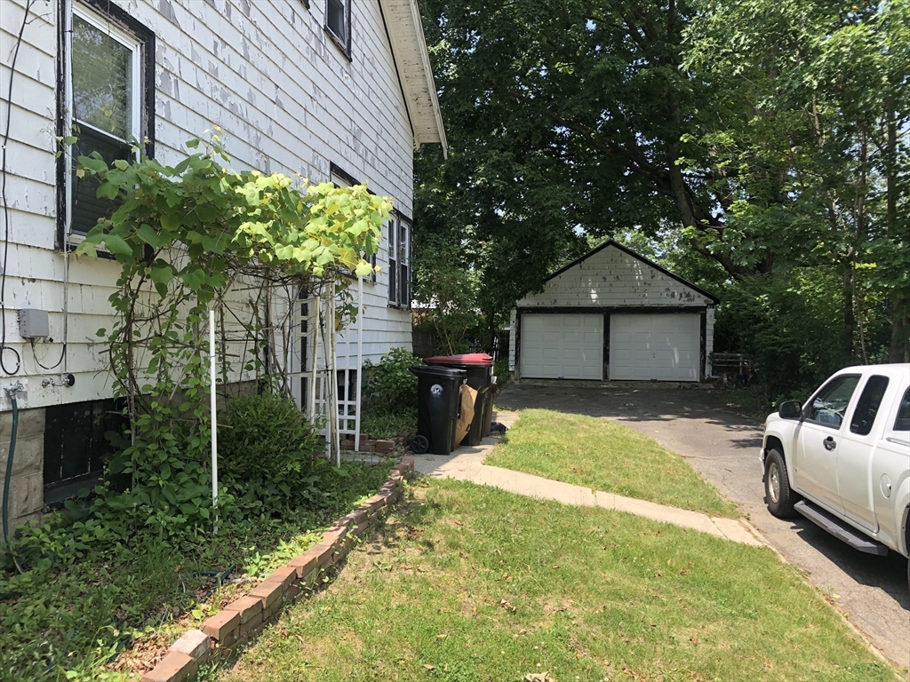 63 Herrod Ave