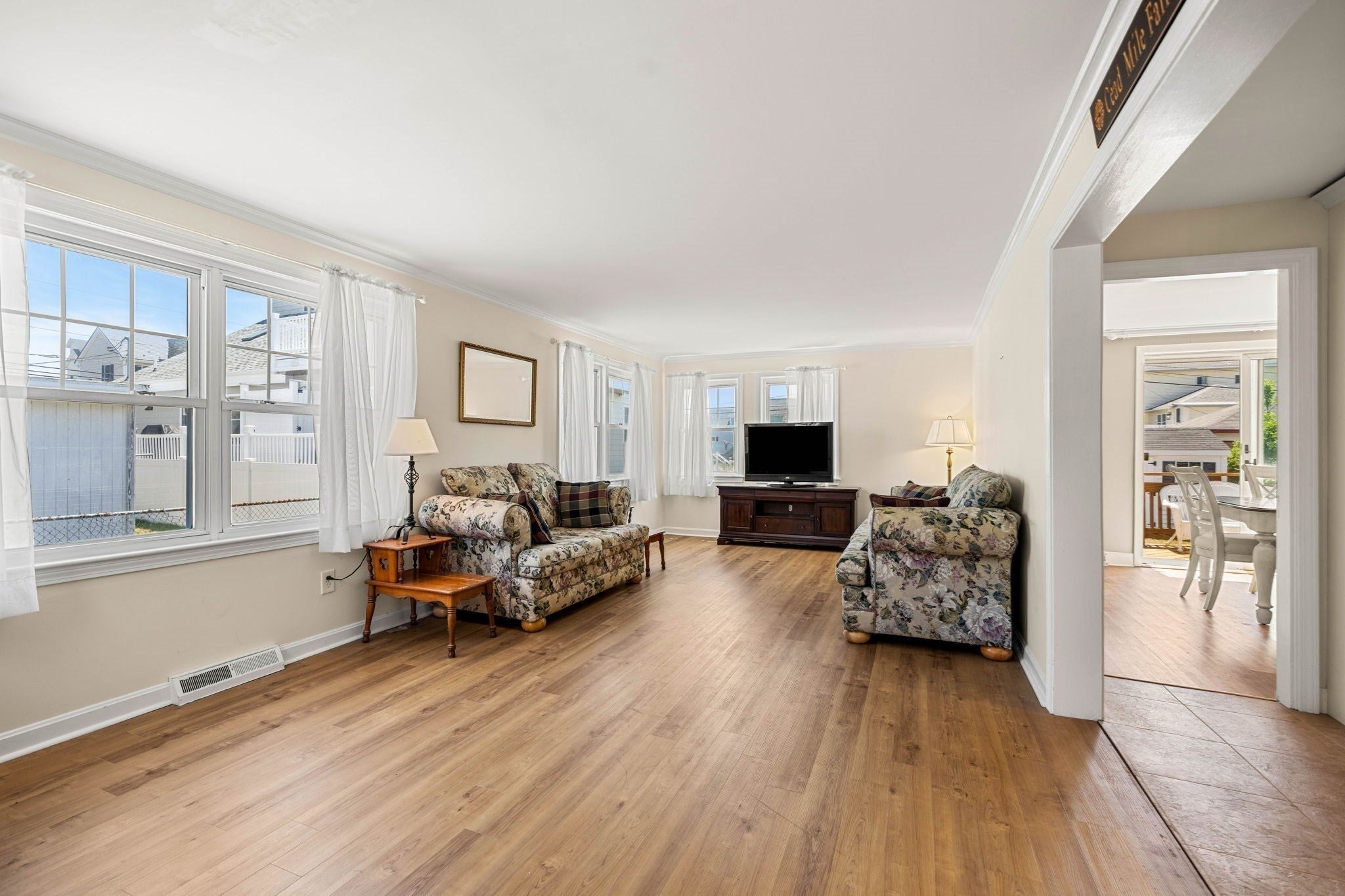 1 Lewis Ave, Salisbury, MA Photo #8
