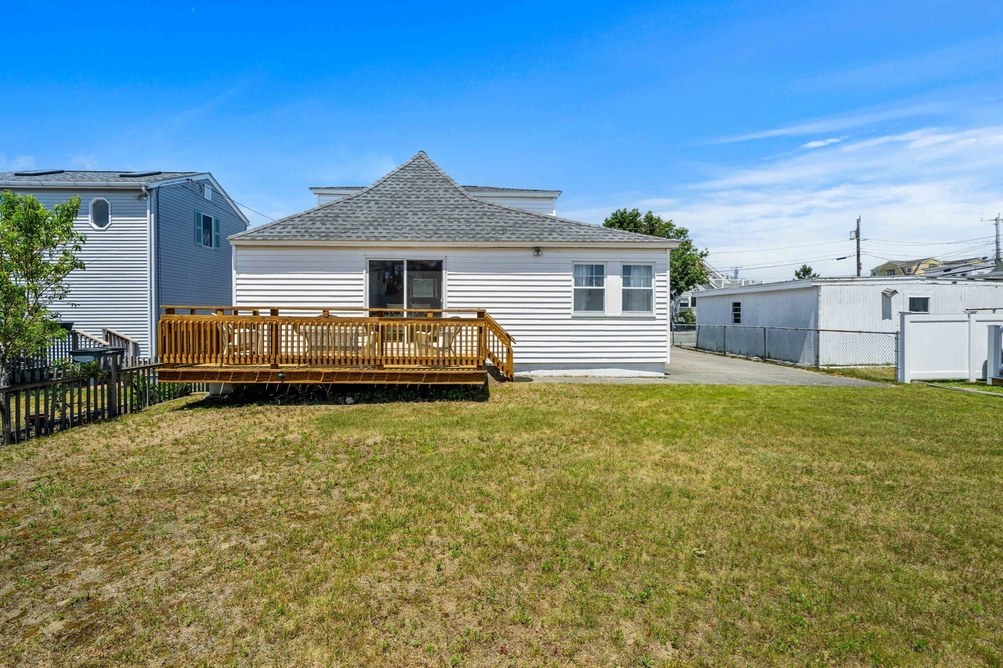 1 Lewis Ave, Salisbury, MA Photo #37