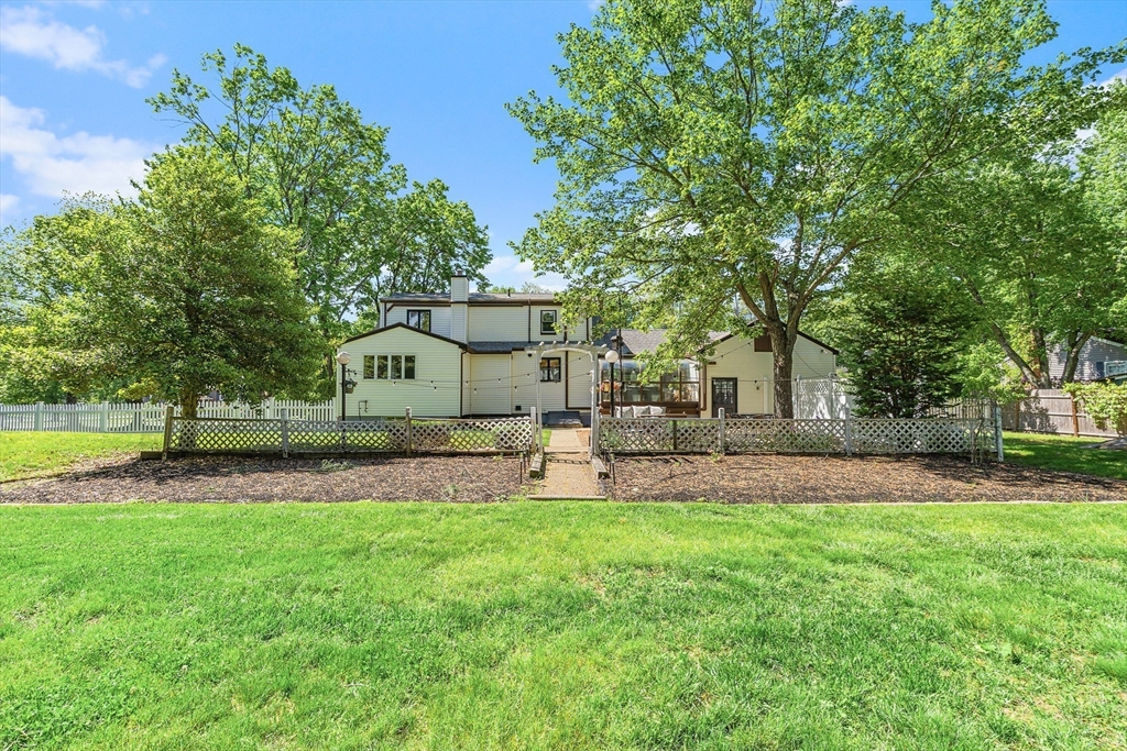 3 Barbara Ave