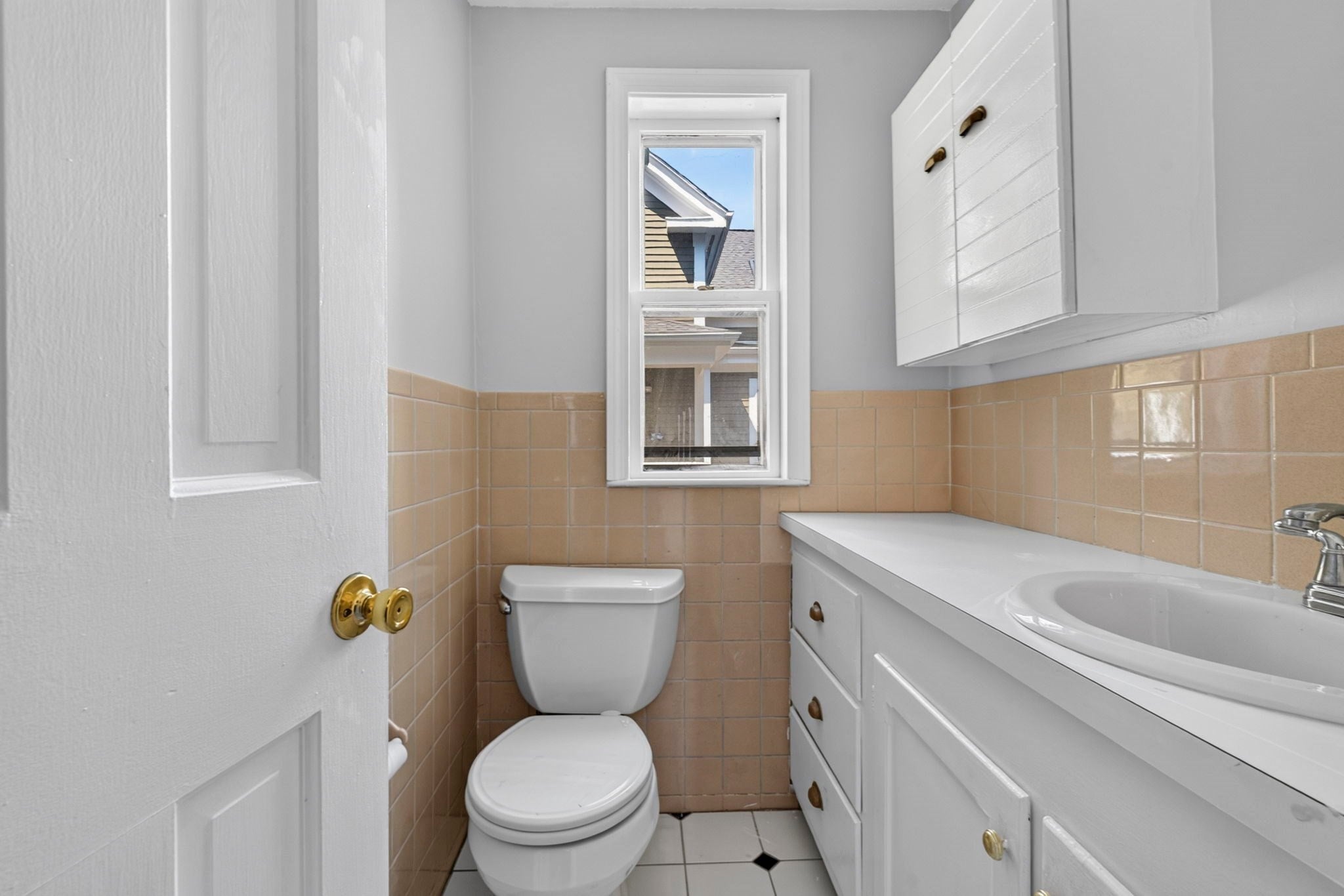 22 Berkeley St #A, Reading, MA, 22 Berkeley St #A, Reading, MA Photo #19