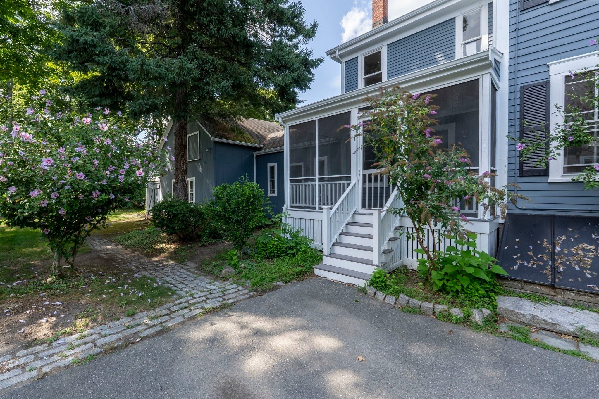22 Berkeley St #A, Reading, MA, 22 Berkeley St #A, Reading, MA Photo #3