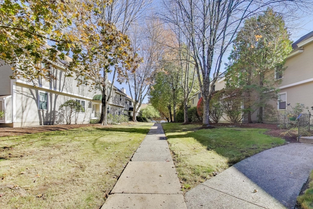 425 Main St #11B, Hudson, MA Photo #3