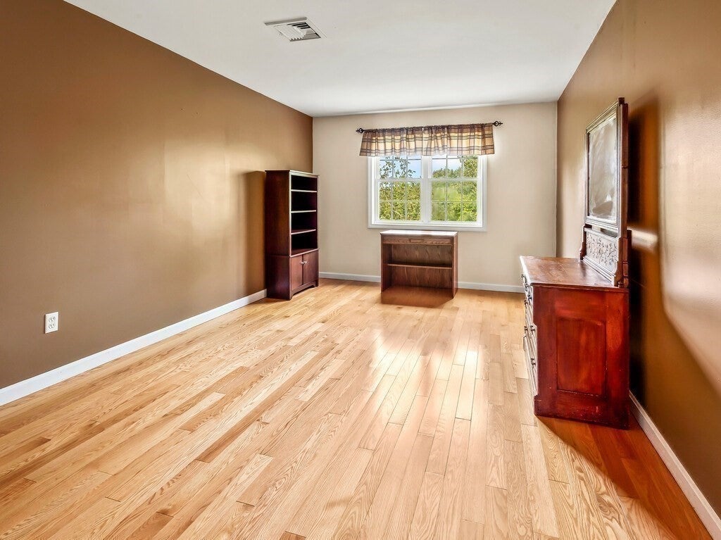 92 Colonial Dr #92, Sturbridge, MA, 92 Colonial Dr #92, Sturbridge, MA Photo #29
