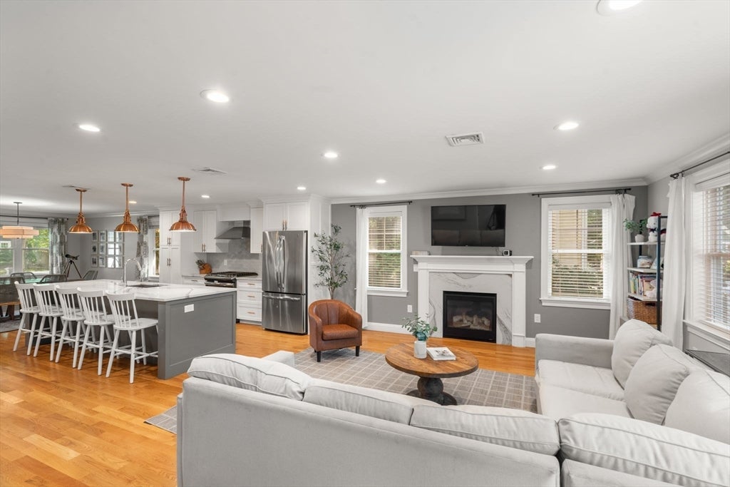 121 Salem St, Reading, MA, 121 Salem St, Reading, MA Photo #12