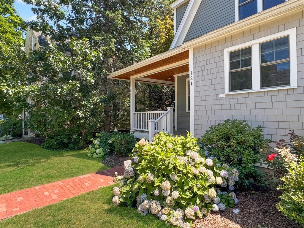 121 Salem St, Reading, MA, 121 Salem St, Reading, MA Photo #22