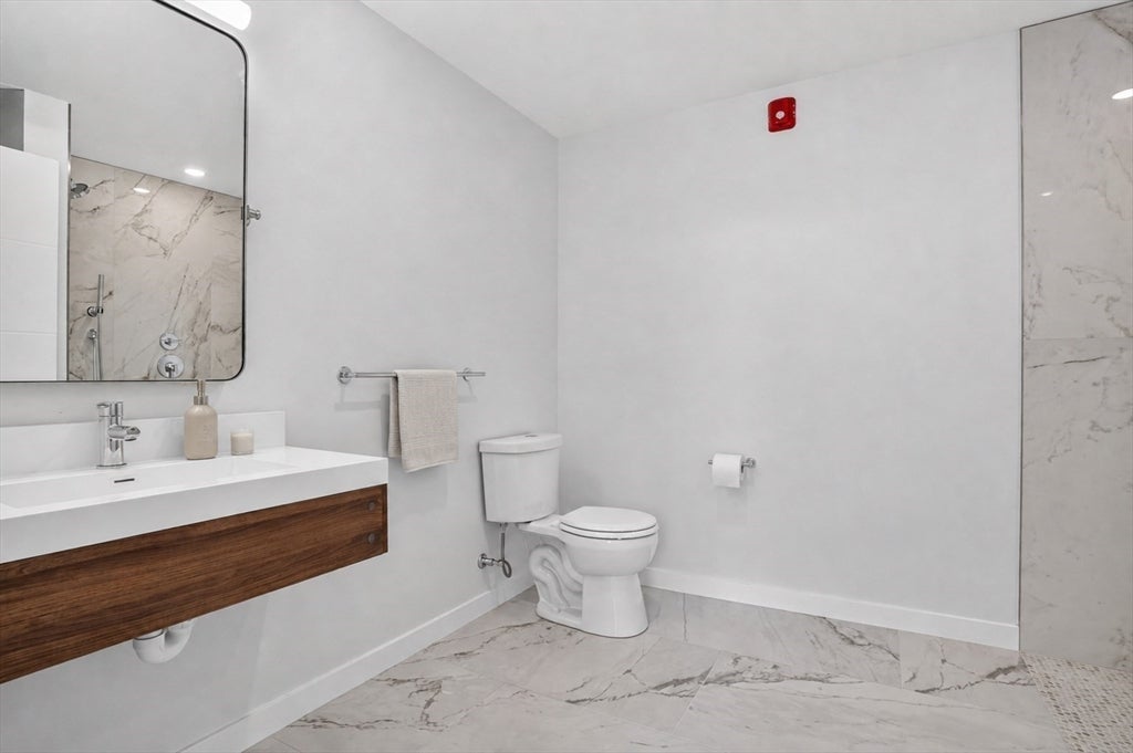 13 Warwick Street #206, Somerville, MA, 13 Warwick Street #206, Somerville, MA Photo #8