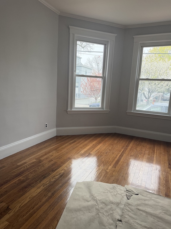 Click for 71 Harwood St #2, Lynn, MA slideshow Click for 71 Harwood St #2, Lynn, MA slideshow