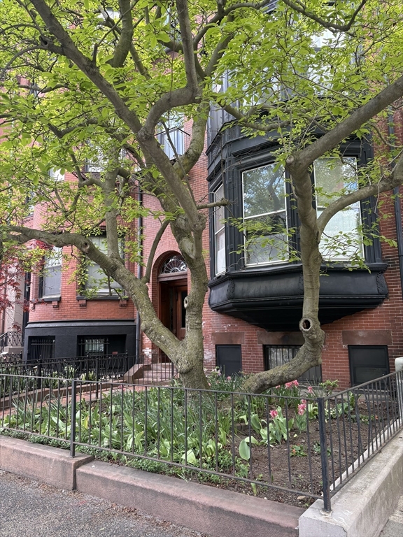462 Beacon St 31